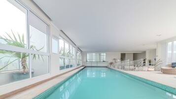 Basic Apartment | Pool