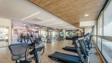 Basic Apartment | Fitness facility