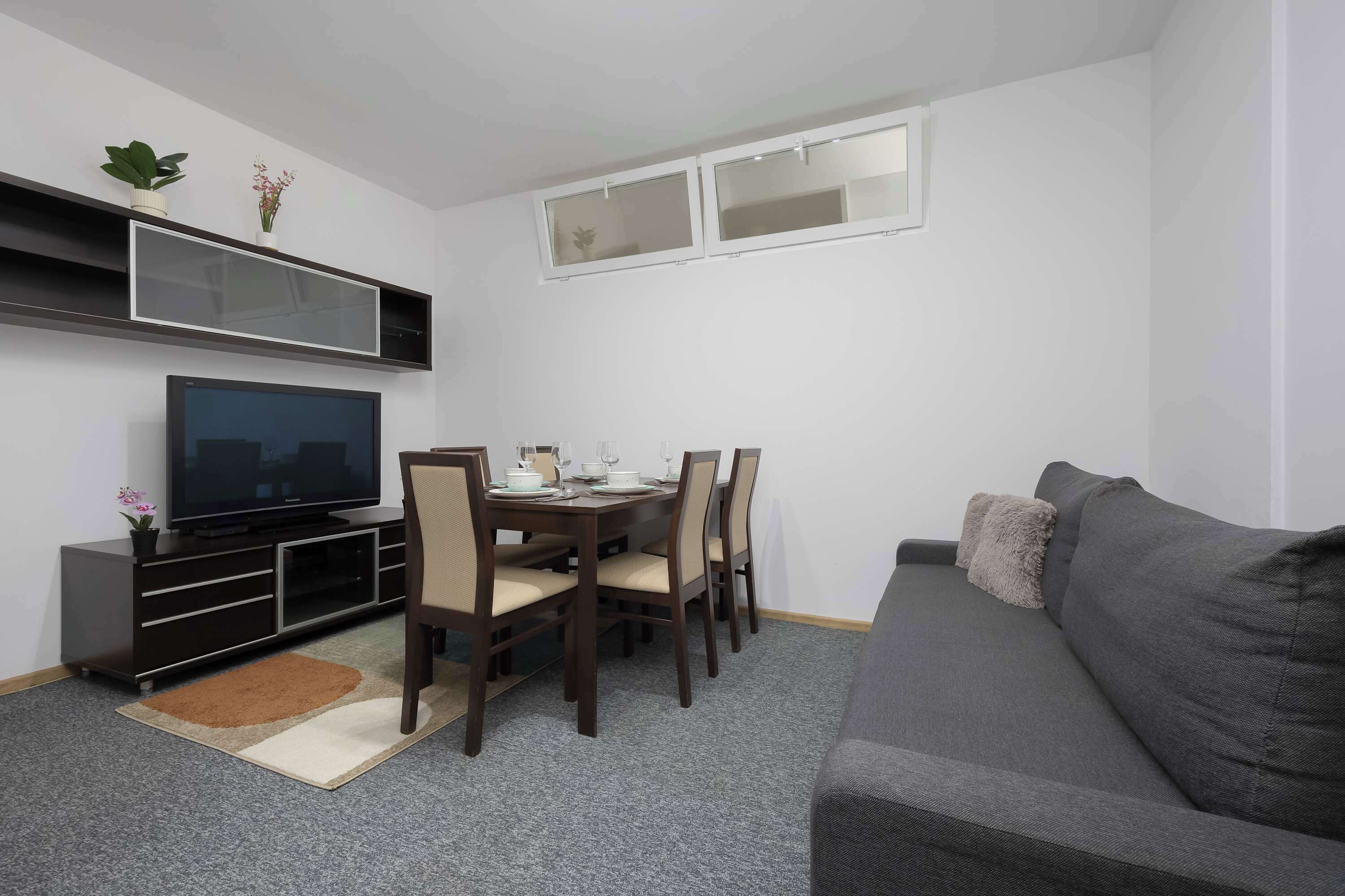 Tv och kontor