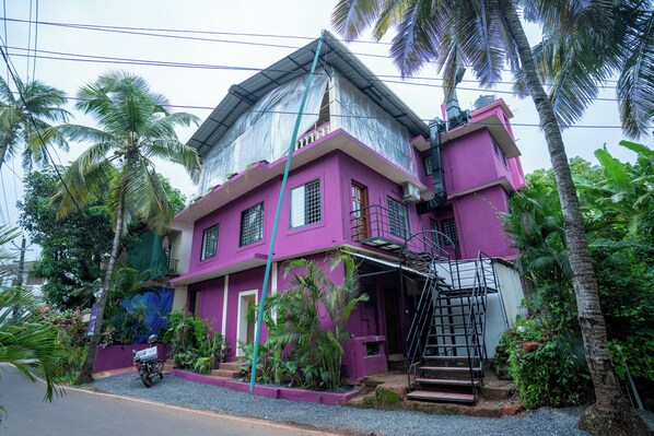 Bahagian luar