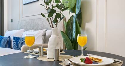 Chic Studio w/ Canal View – Business Bay