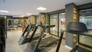 Ảnh chưa phân loại, 5 trong số 6 ảnh, nút