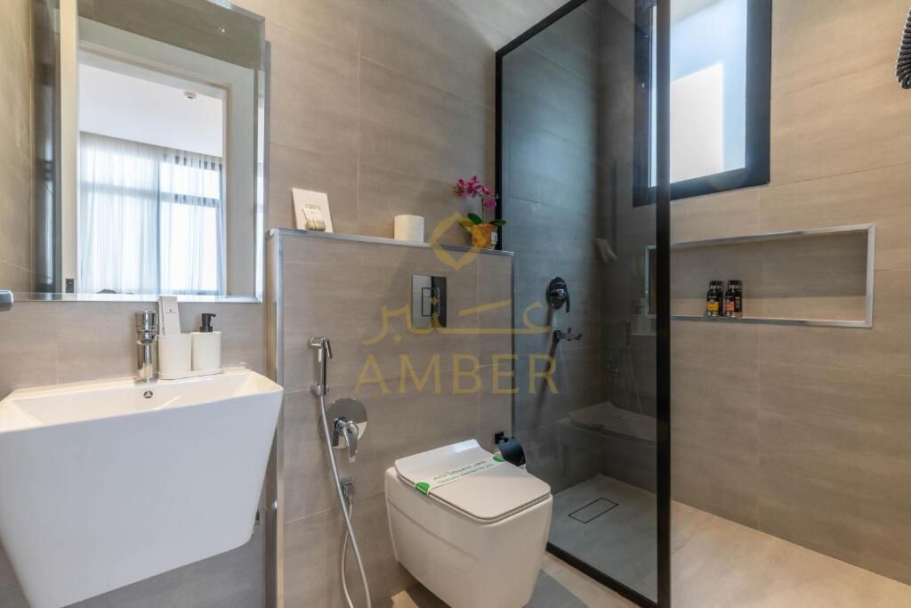 Departamento Deluxe | Baño | Regadera, amenidades de baño gratuitas, secadora de cabello, toallas 