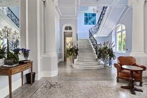 Uklassifisert bilde, 2 av 50, knapp