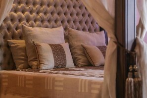 In-room safe, free WiFi - Villa Taj Sofia & Spa (Marrakech)