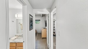 Interior - Frisco Condo, 2b 2ba, see Main St from deck, onsite parking, amenities! (Frisco)