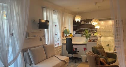 Résidence Blanc Suites - Private Ferienresidenz mit Pool & Garten - nahe Flughafen Straubing - Wallmühle