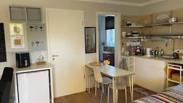 Studio Balcon Douceur ( Sanftheit ) | In-room safe, iron/ironing board, WiFi (free), bed sheets