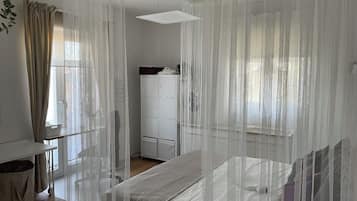 In-room safe, iron/ironing board, WiFi (free)