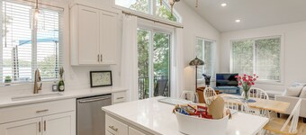Newly Built Home, Fall Foliage, Nearby Vineyard