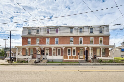 Walk to Attractions! Dtwn Gettysburg Townhome