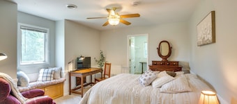 Studio Suite & Country Views! Sibley Group Retreat