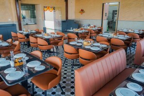 Restaurant - Rivotel The Luxury Hotel (Chakan)