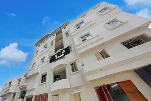 Ảnh chưa phân loại, 2 trong số 27 ảnh, nút