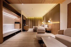 Habitació doble Deluxe, balcó, vistes al jardí | Wifi gratuïta 