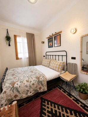 Unclassified image, 5 of 15, button - Sarah Social Living (Marrakech)