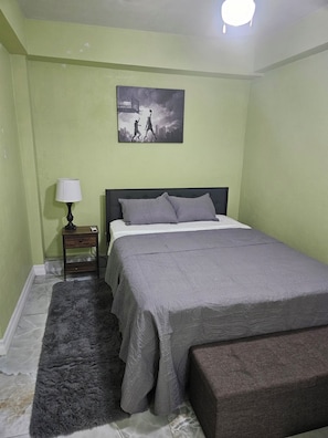 Iron/ironing board, WiFi, bed sheets - 2-bedroom house in pleasant Marigot with air conditioning (Marigot)