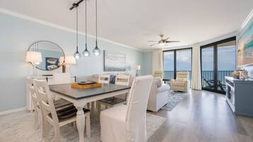 Bloc d'apartaments, 3 dormitoris | Interior