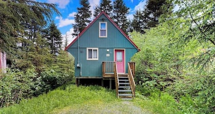 Quiet A-frame Tucked Off the Road in Girdwood