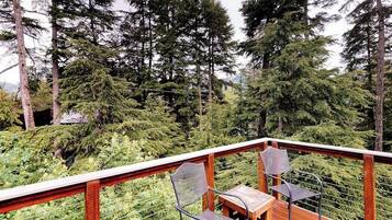 Chalet (0 Bedroom) | Interior