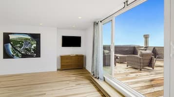 Villa (2 Bedrooms) | Interior
