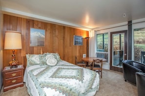 Interior - Slopeside Studio Above The Bake Shop (Girdwood)