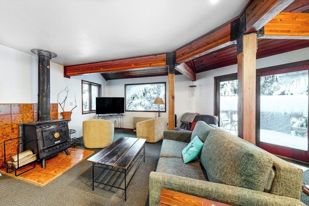 Chalet (4 Bedrooms) | Interior