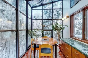 Unclassified image, 5 of 43, button - Open-beam Girdwood Chalet w/ Sunlit Solarium (Girdwood)