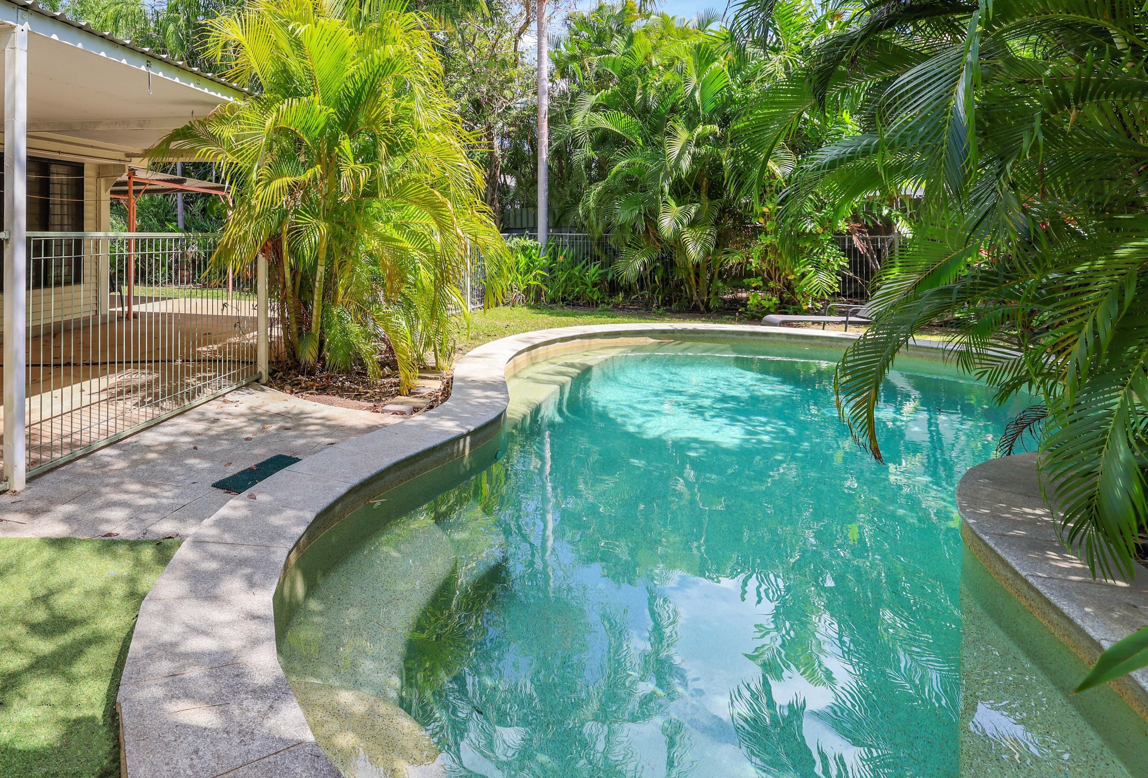Relax in the pool all year round