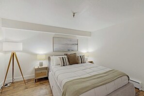 Apartment (1 Bedroom) | Interior - Renovated 1BR Ski-in/out Flat at Base of Alyeska (Girdwood)