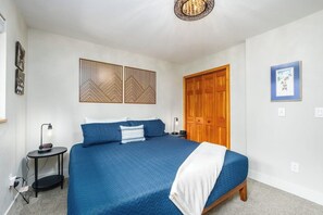 Apartment (3 Bedrooms) | Interior - Three-floor Slopeside Condo w/ Direct Mountain Views (Girdwood)