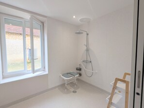 Spa - Cottage in Berry, pets allowed - 4 guests (Moulins-sur-Céphons)
