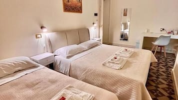Classic Triple Room | Free WiFi