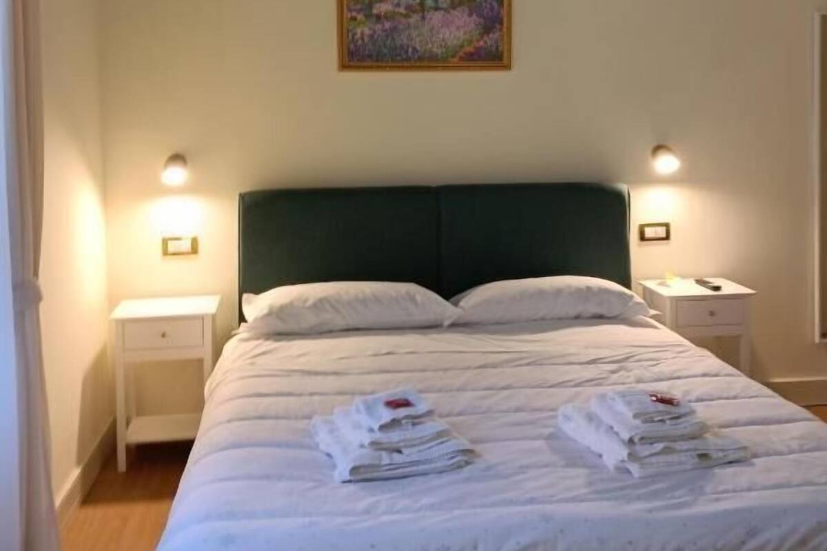 Superior Double or Twin Room, Private Bathroom, Courtyard View | Free WiFi