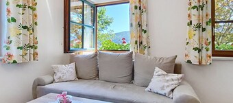 Lovely apartment for 4 people with WIFI, TV and terrace