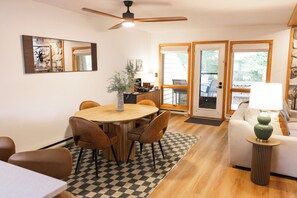 Dining - Modern Canaan Valley Retreat with Fireplace - 3BR, 3BA (Davis)