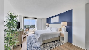 Room - Siesta Key 55 - Two Bedroom Apartment, Sleeps 6 (Siesta Key)