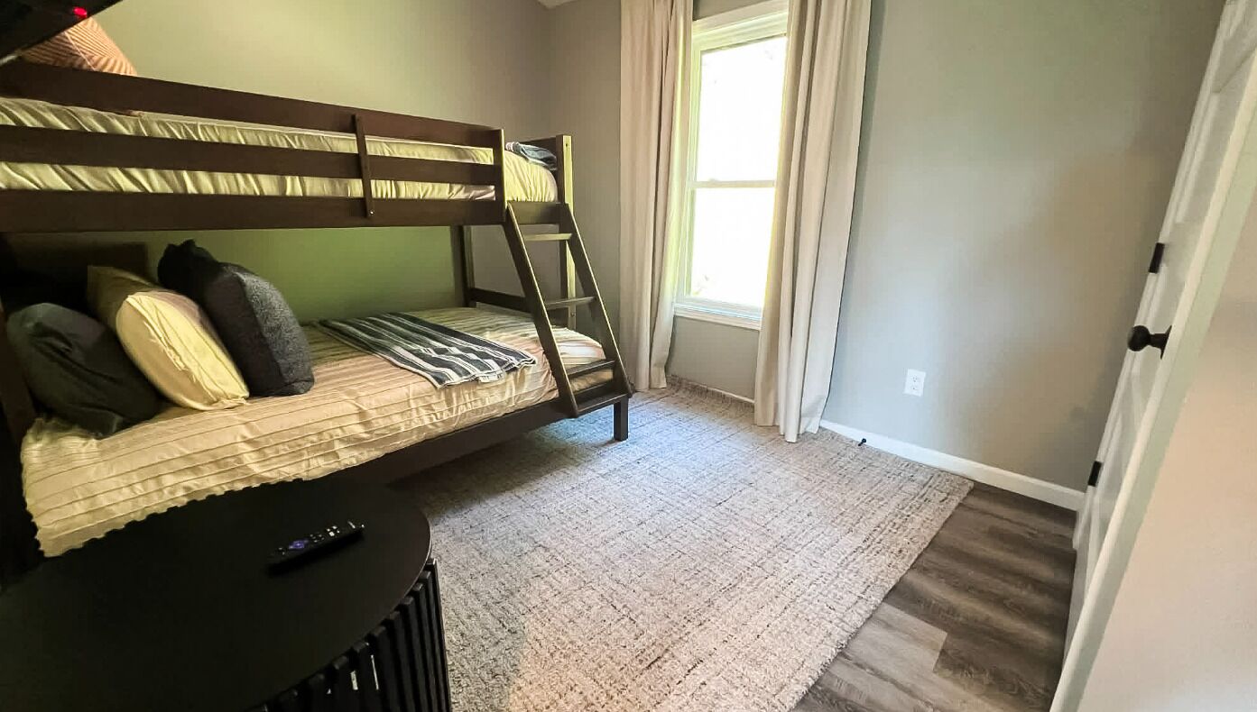 Desk, travel crib, WiFi (free), bed sheets