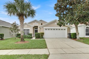 Exterior - Windsor Palms 79 - Four Bedroom Villa, Sleeps 9 (Orlando)