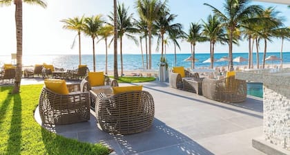 Cozy 2-bedroom condo with AC in fantastic Cancun location