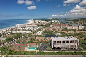 Exterior - Siesta Key 239 - Two Bedroom Apartment, Sleeps 6 (Siesta Key)