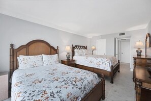 Room - Siesta Key 234 - Two Bedroom Apartment, Sleeps 6 (Siesta Key)