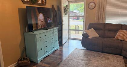 Comfy just like HOME- All the things!! Sportsmen welcome!