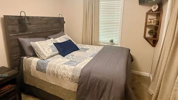 3 bedrooms, WiFi (free), bed sheets