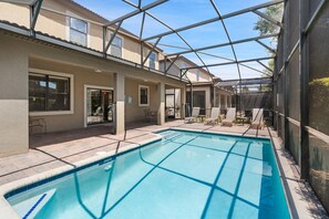 Pool - Championsgate 994 - Six Bedroom Villa, Sleeps 14 (Orlando)