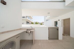 Unclassified image, 3 of 27, button - Apartment Luxury 2br with Terrace  5-min Walk beach front (Tavira)