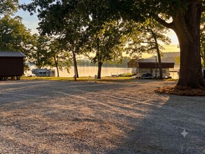 Property grounds - Starboard State Rooms at Little River Marina (Cedar Bluff)