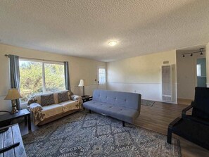 Living area - Wavesong Refuge - Peaceful Oceanfront-Inspired Coastal Escape (McKinleyville)