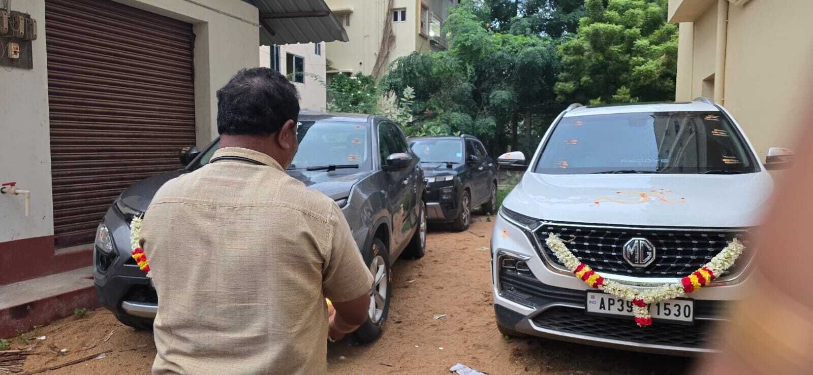 المنطقة المحيطة بالمنشأة