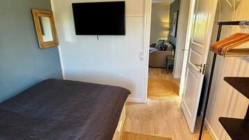 Apartment, 1 Bedroom | 2 bedrooms